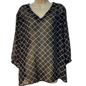 Old Navy Long Sleeve V-Neck Sheer Top Color Black/White Size‎ XL Pre-owned